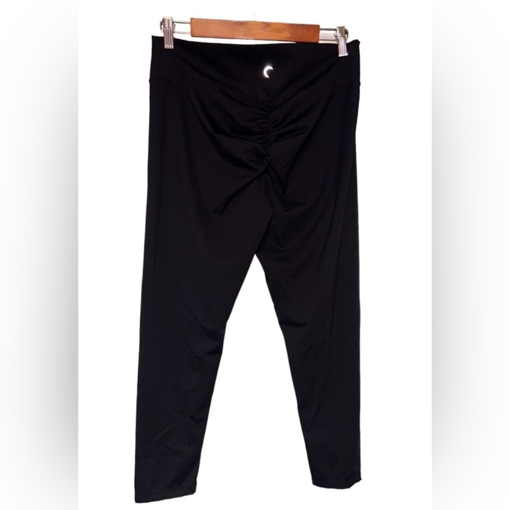 Zyia Active Solid Black Leggings in Nearly New Condition !! Sz 16-18